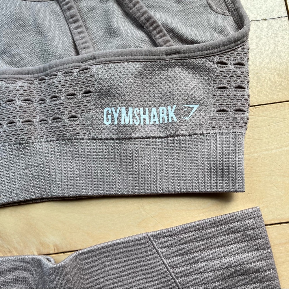 Gymshark Sports Bra & Leggings Set Size S - Picture 10 of 12